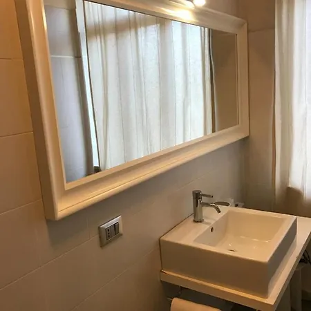 Sunday Apartament