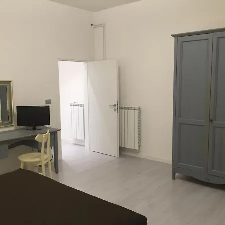 アパート Sunday *